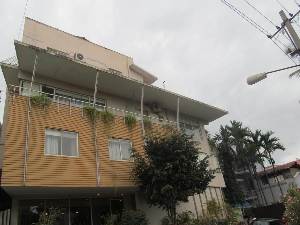 Shilton Residence Bangalore Exterior photo